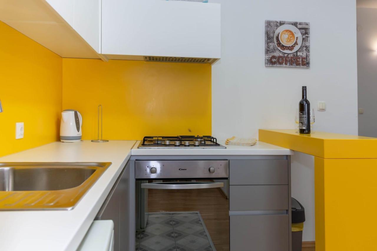 Apartments Pasalic Kaštela Екстериор снимка
