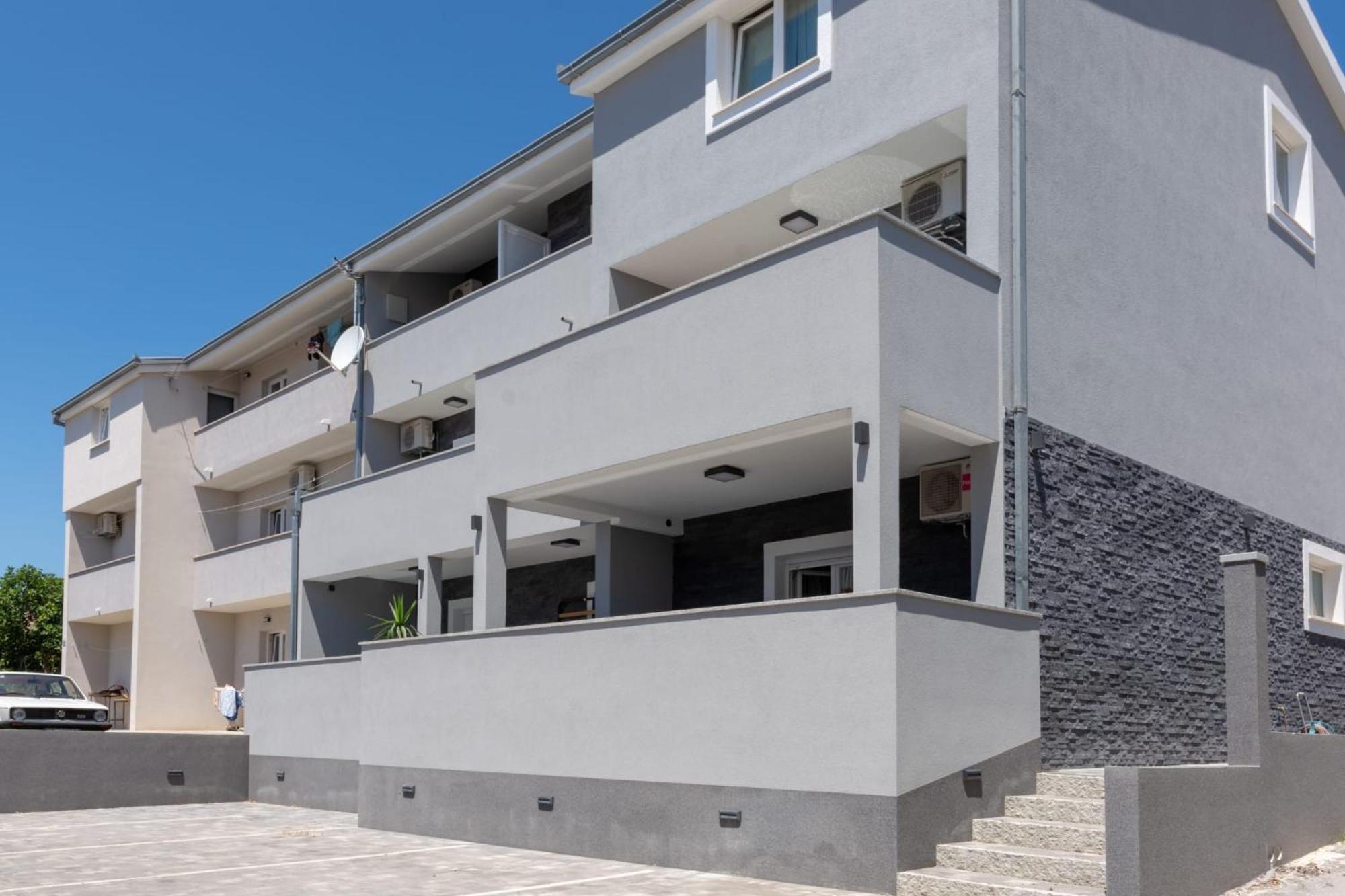 Apartments Pasalic Kaštela Екстериор снимка