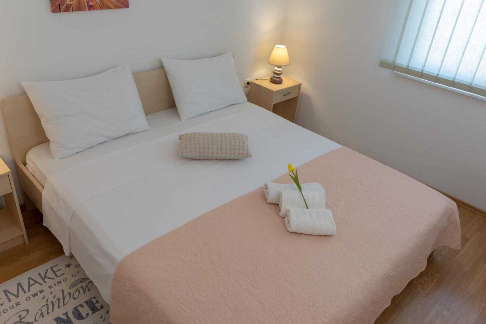 Apartments Pasalic Kaštela Екстериор снимка