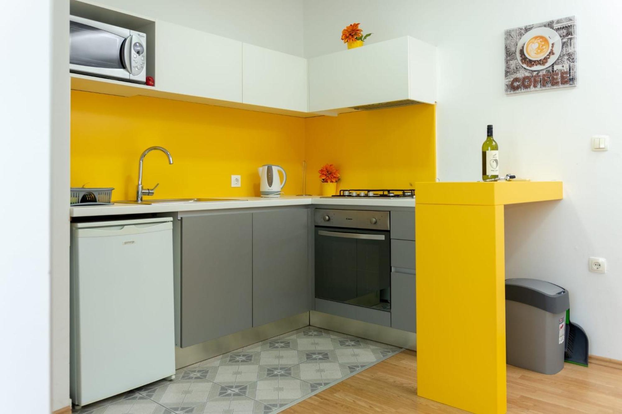 Apartments Pasalic Kaštela Екстериор снимка