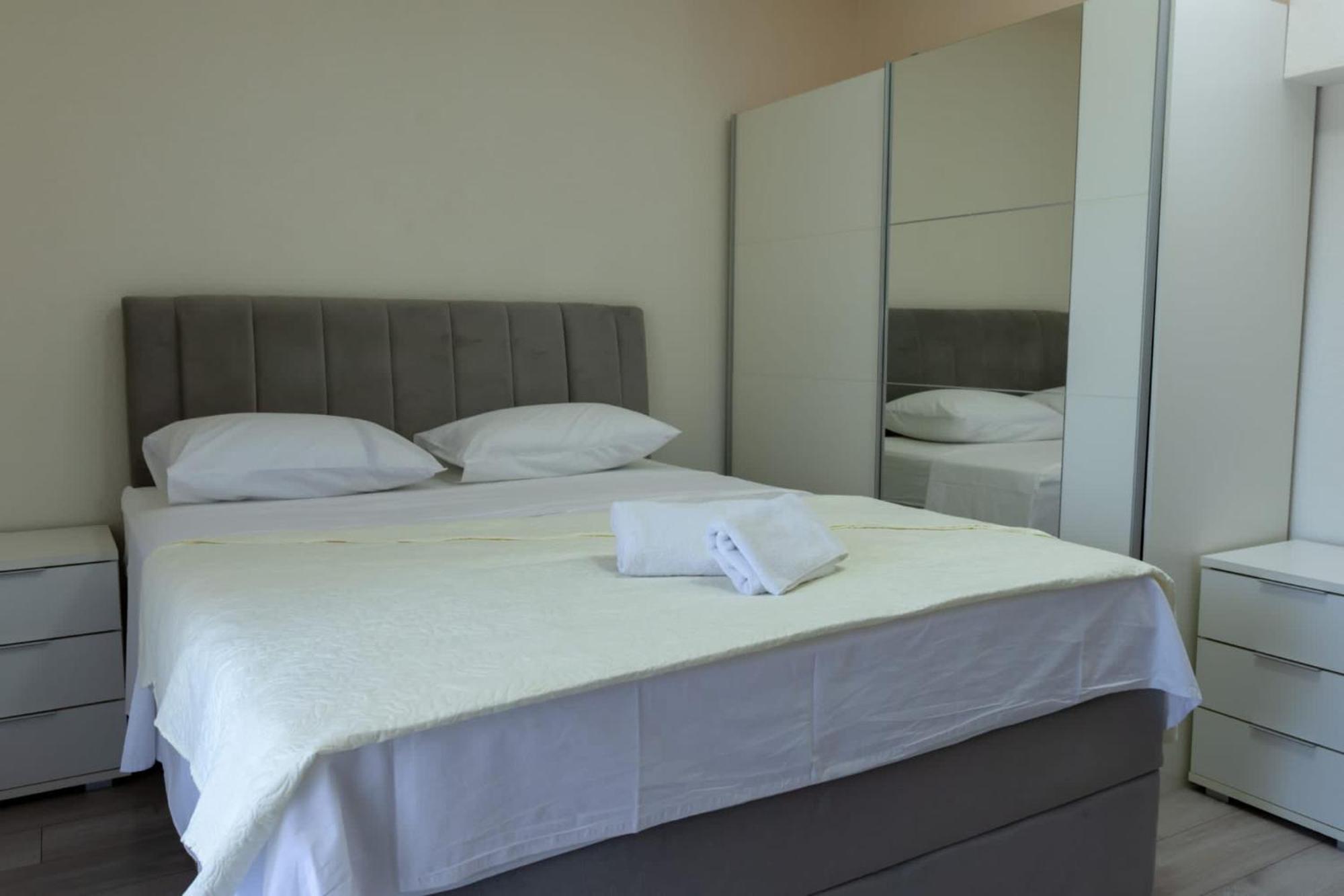 Apartments Pasalic Kaštela Екстериор снимка