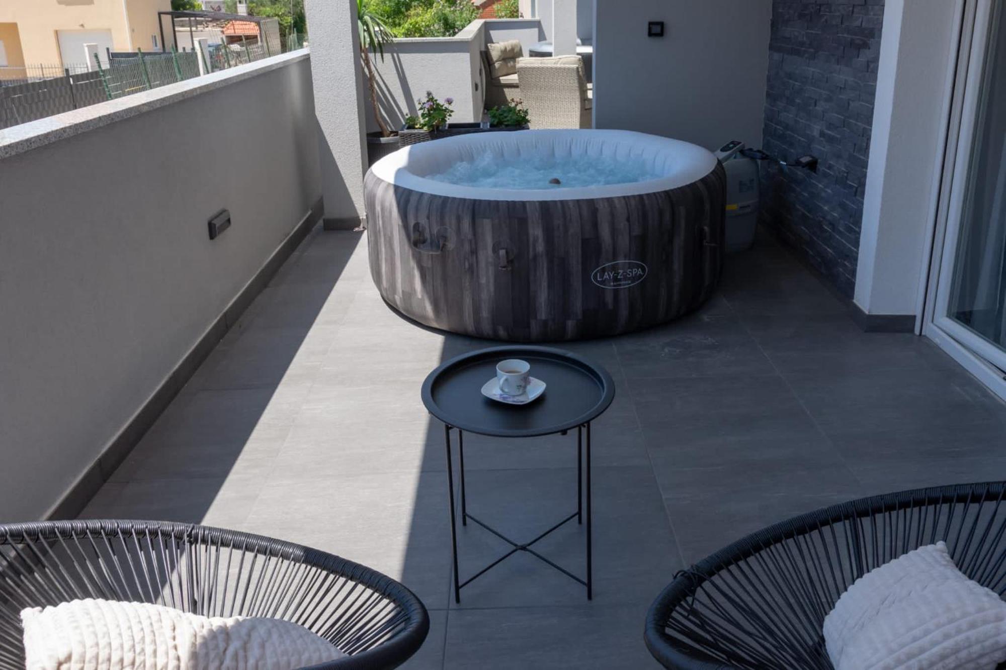 Apartments Pasalic Kaštela Екстериор снимка