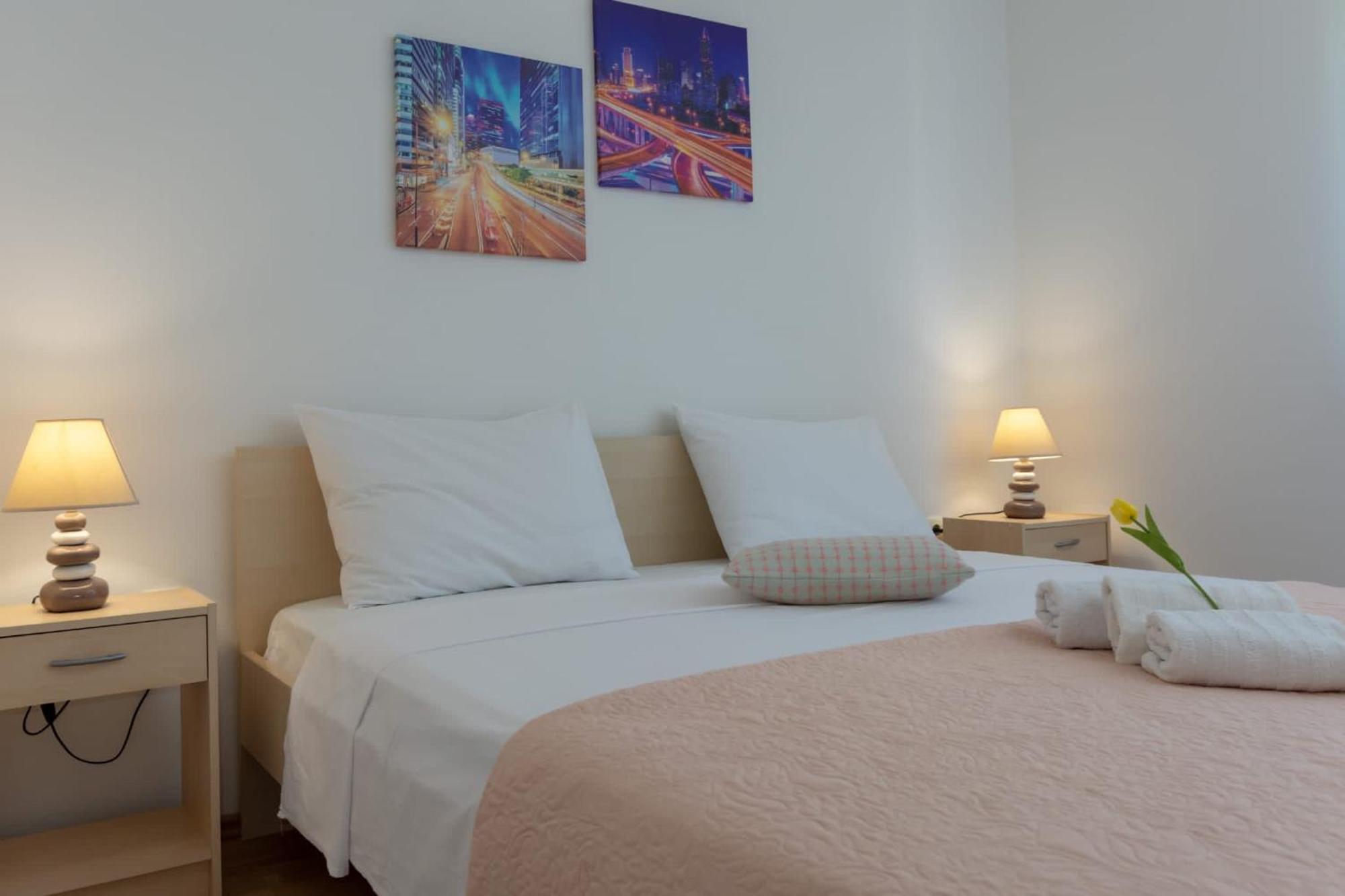 Apartments Pasalic Kaštela Екстериор снимка