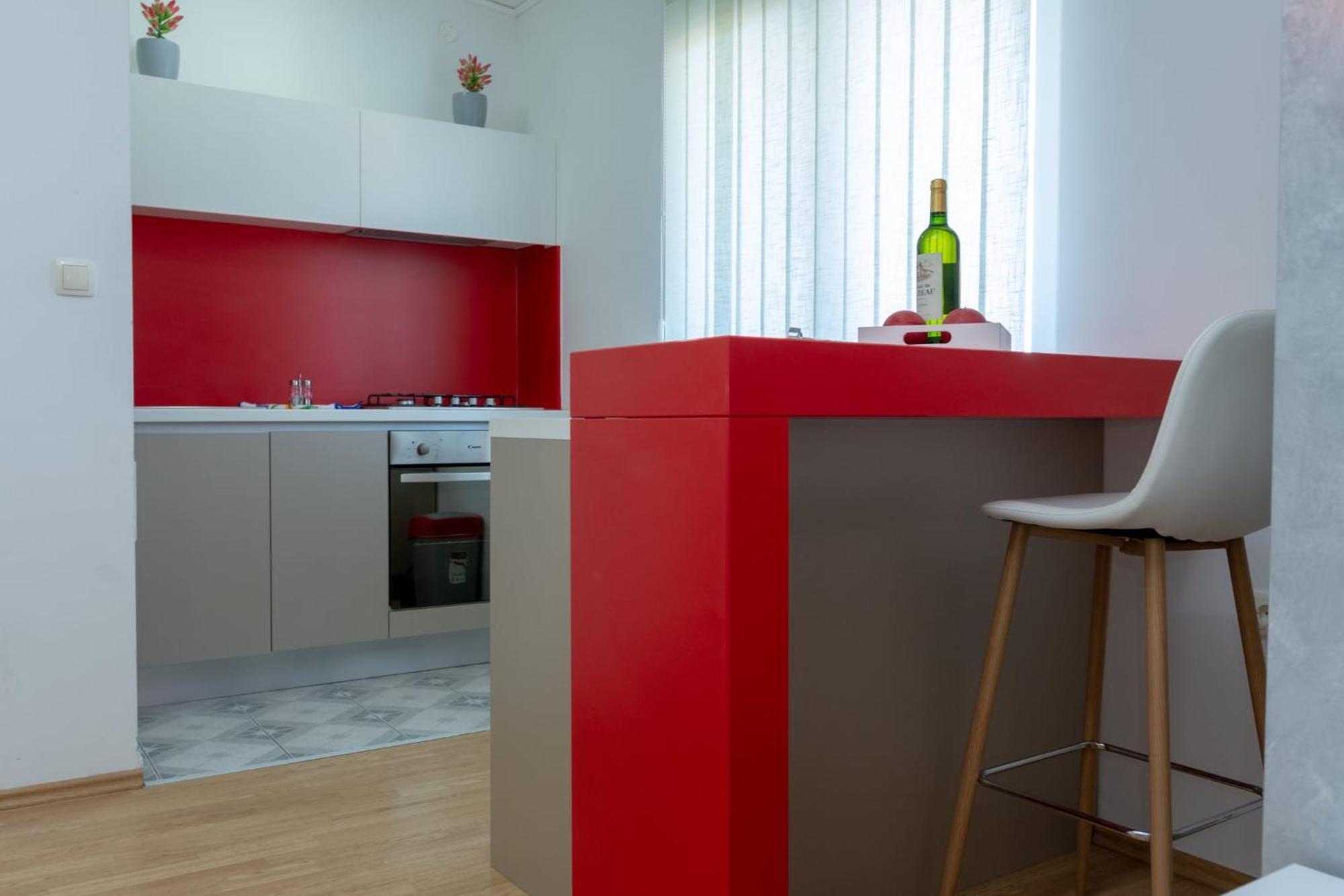 Apartments Pasalic Kaštela Екстериор снимка