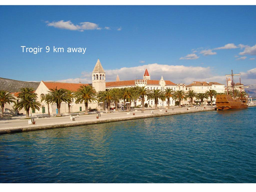 Apartments Pasalic Kaštela Екстериор снимка